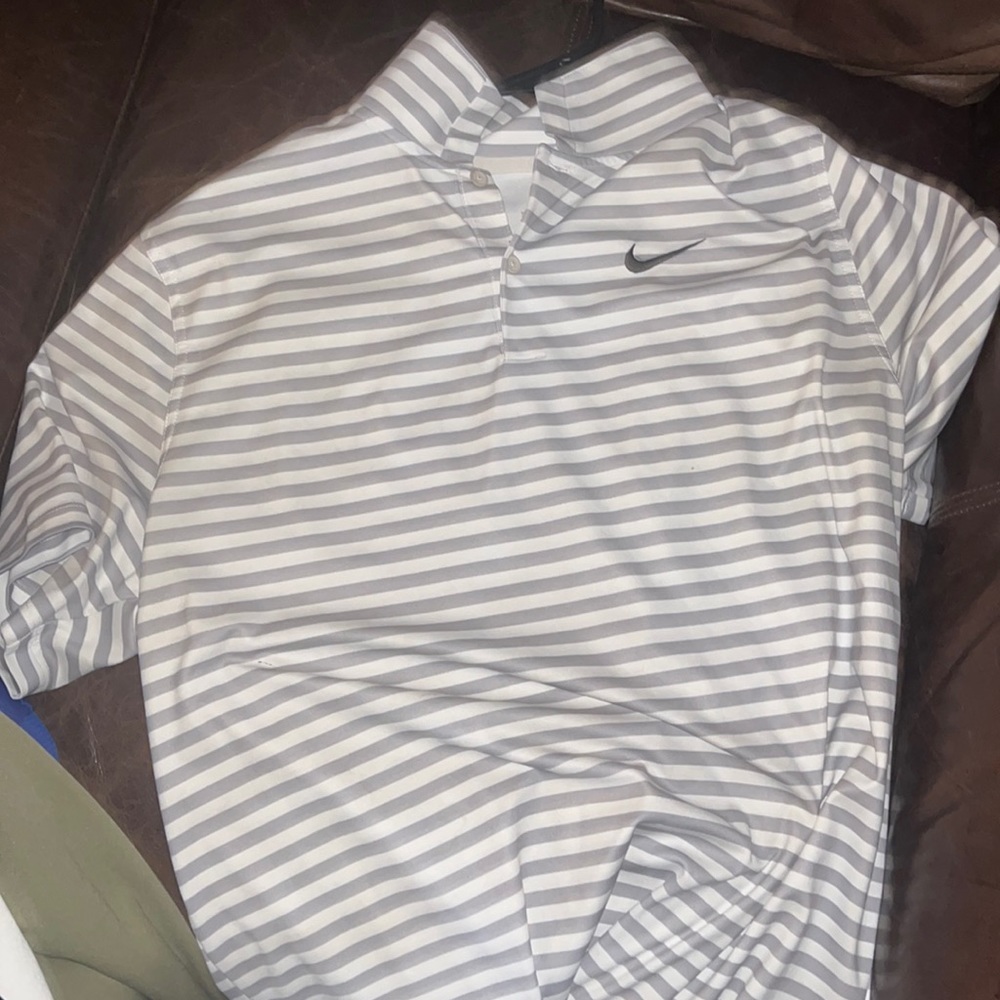 Nike polo large